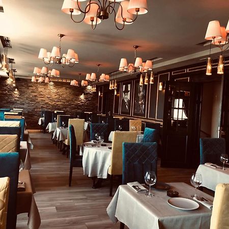 Hotel Malta مكناز المظهر الخارجي الصورة