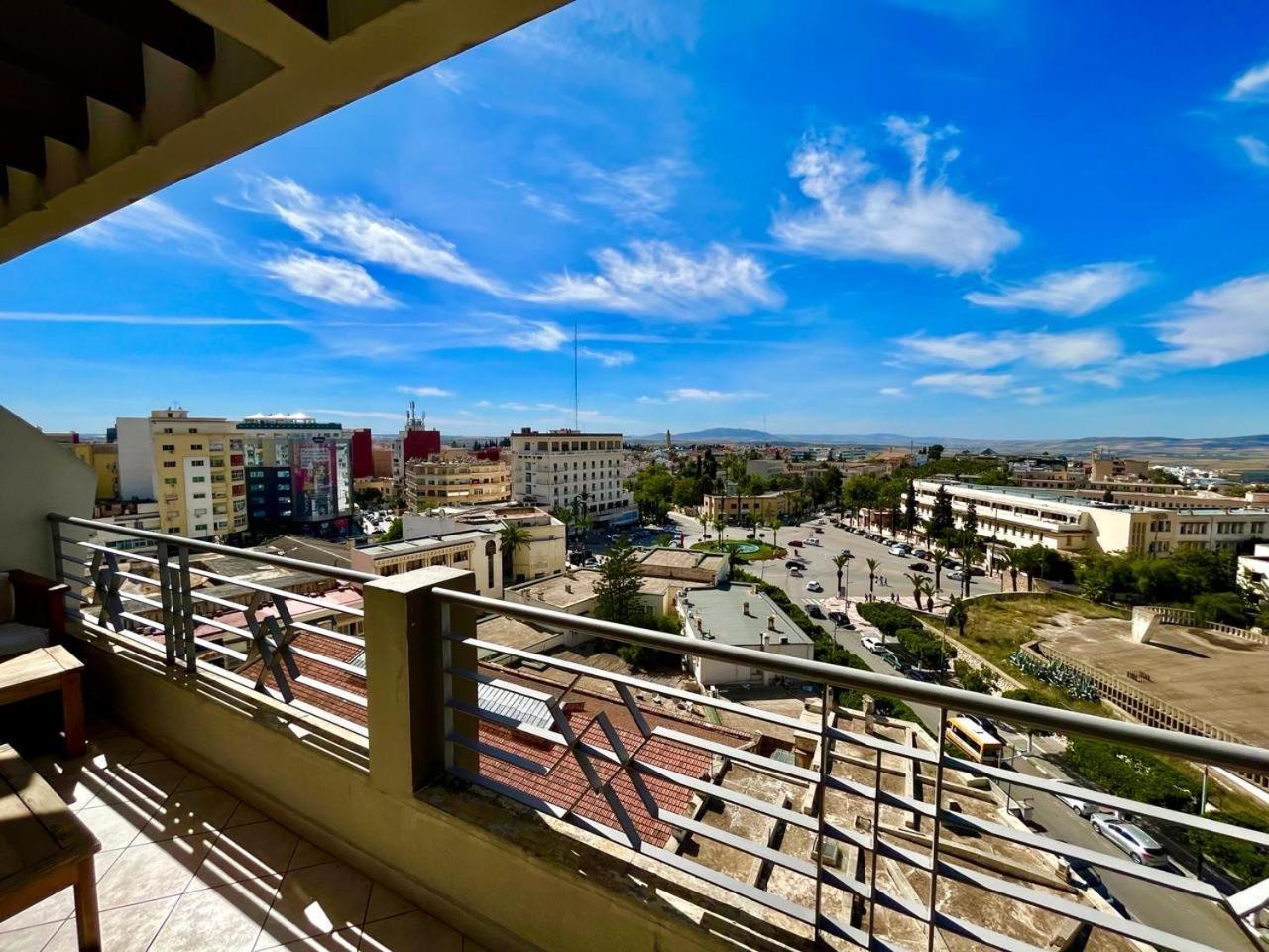 Hotel Malta مكناز المظهر الخارجي الصورة